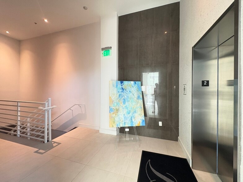 More Photos Of 1301 Main St, Sarasota Apartments For Sale