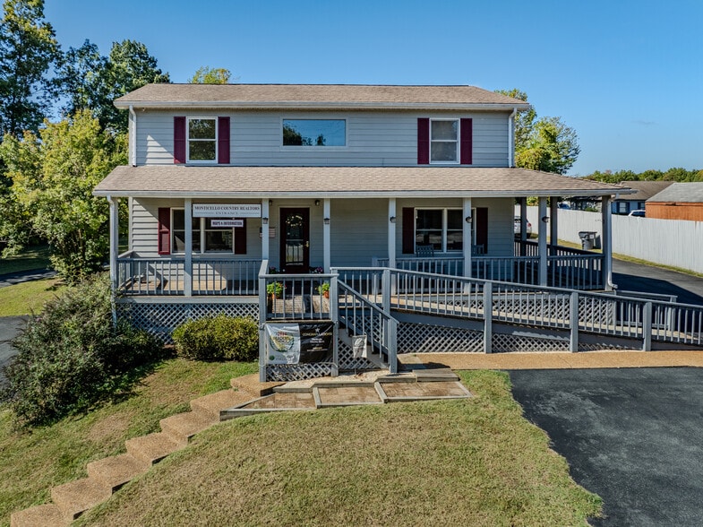 More Photos Of 2704 Lake Monticello Rd, Palmyra Office For Sale