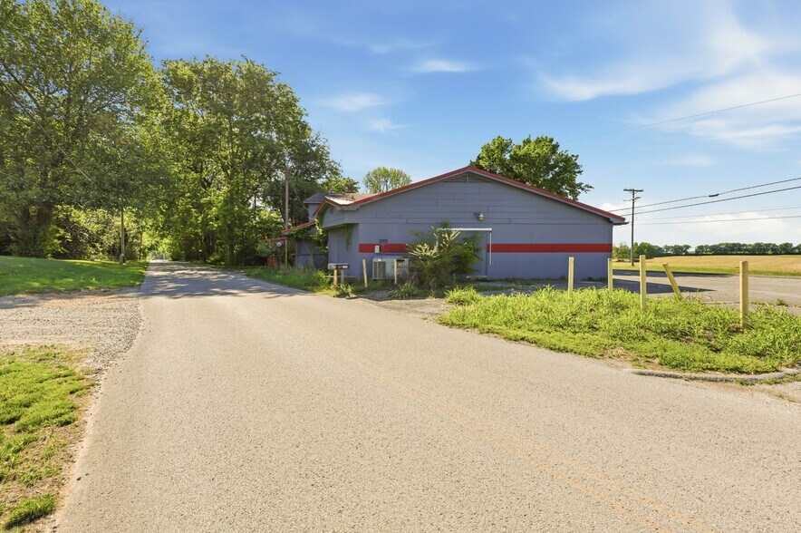 More Photos Of 3405 Cadiz Rd, Hopkinsville Flex For Sale