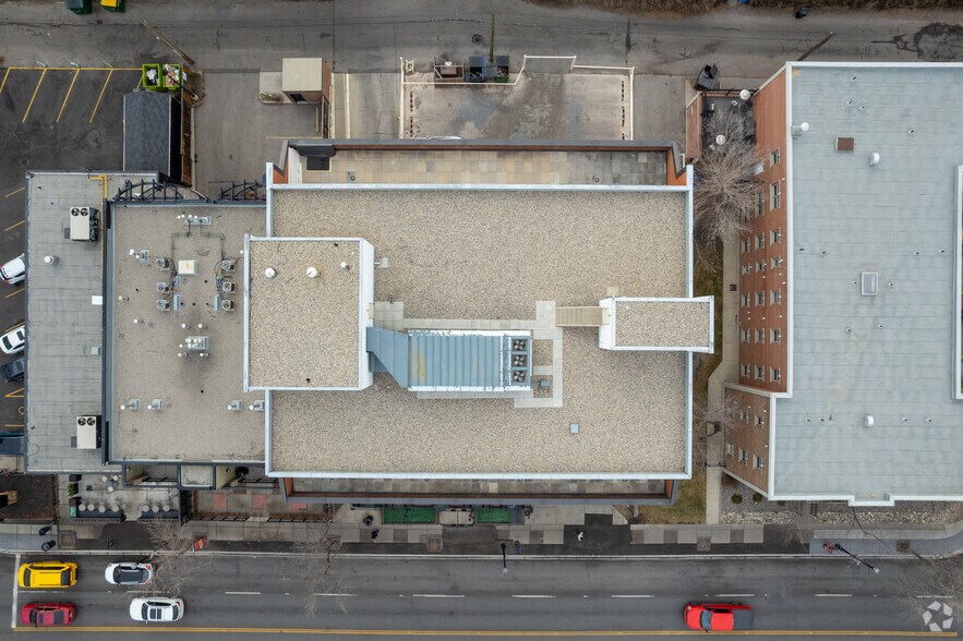 More Photos Of 1109 17th Ave SW, Calgary Office For Lease