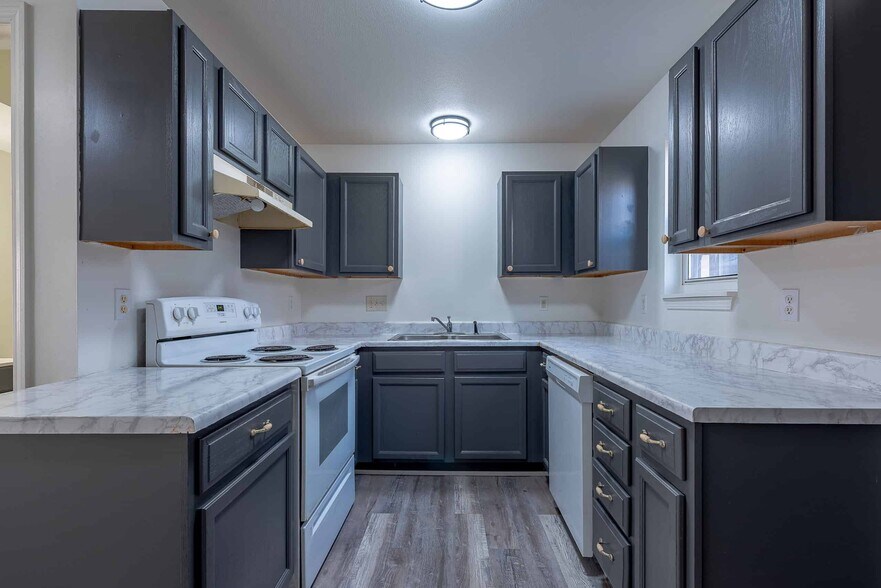 More Photos Of , Pleasant Valley Multifamily For Sale