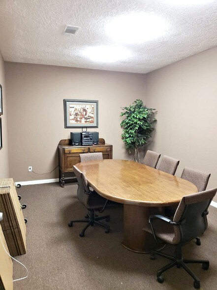 More Photos Of 32618 Tamina Rd, Magnolia Office Residential For Sale