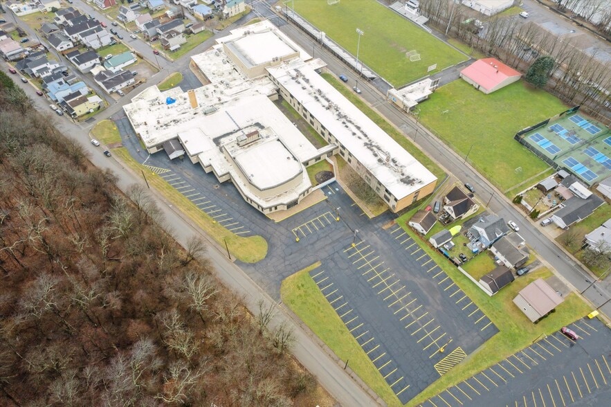More Photos Of 1200 Orr Ave, Kittanning Schools For Sale