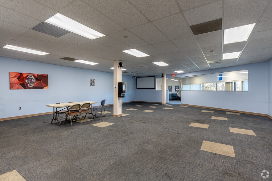 More Photos Of 570 Mount Pleasant Ave, Dover Warehouse For Sale