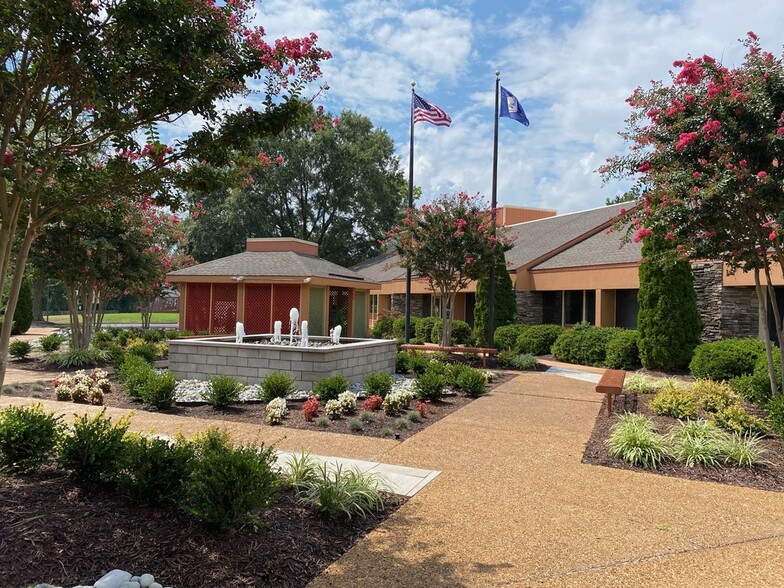 More Photos Of 9323 Midlothian Tpke, Richmond Unknown For Lease