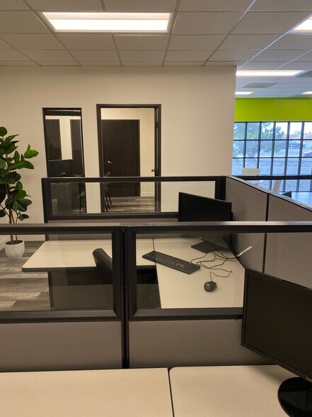 More Photos Of 3505 Cadillac Ave, Costa Mesa Office For Lease