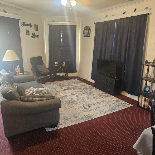 More Photos Of 6401-6405 Belair Rd, Baltimore Storefront Retail Office For Sale