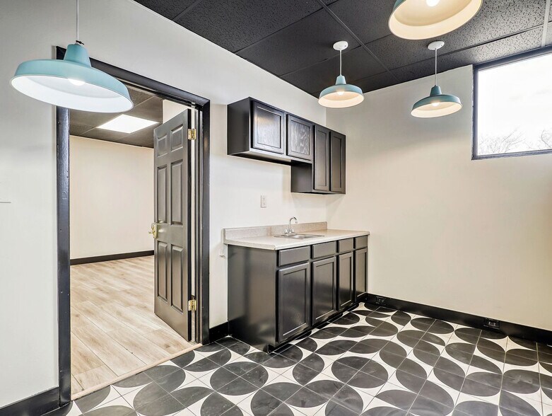 More Photos Of 7140 Hooker St, Westminster Research And Development For Sale