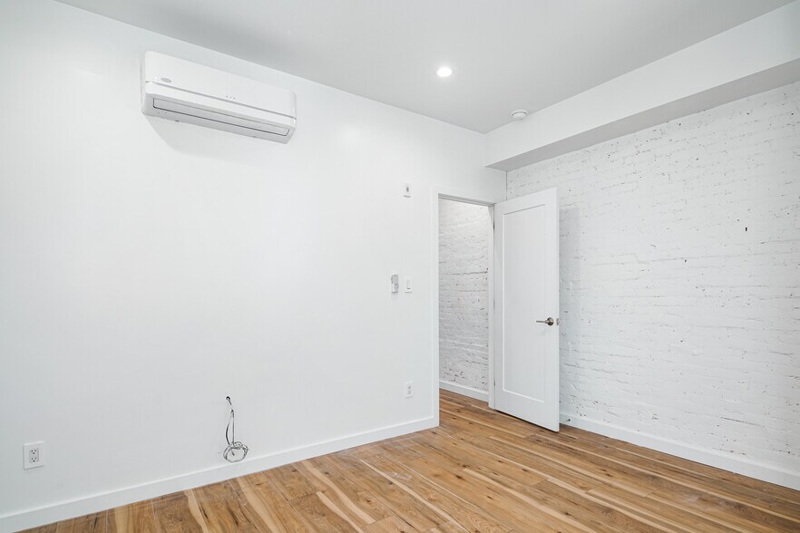 More Photos Of 1247 S 53rd St, Philadelphia Apartments For Sale