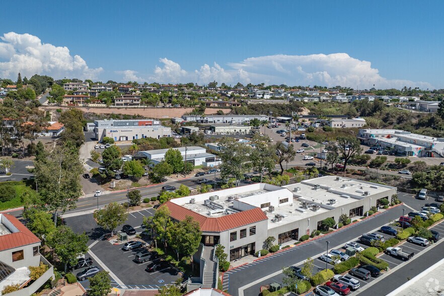 More Photos Of 543 Encinitas Blvd, Encinitas Unknown For Lease