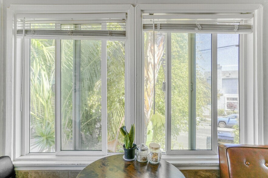 More Photos Of 2045 Penmar Ave, Venice Apartments For Sale