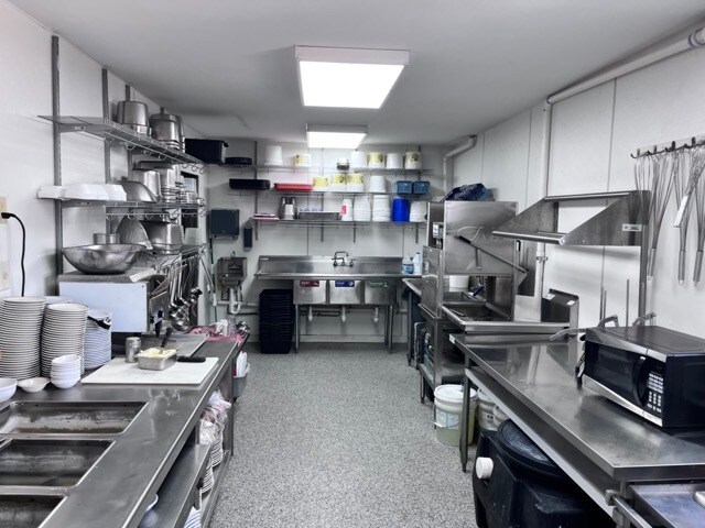 More Photos Of 114 W Comanche Ave, Shabbona Restaurant For Sale