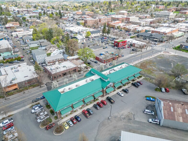 More Photos Of 317 W 6th St, Moscow Storefront Retail Office For Lease