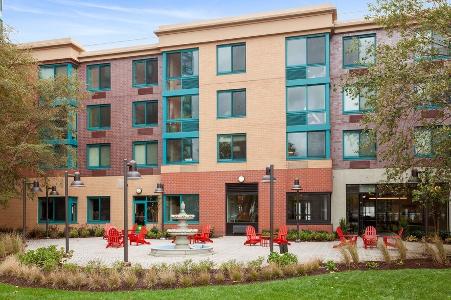 More Photos Of 1 Van Der Donck St, Yonkers Apartments For Lease