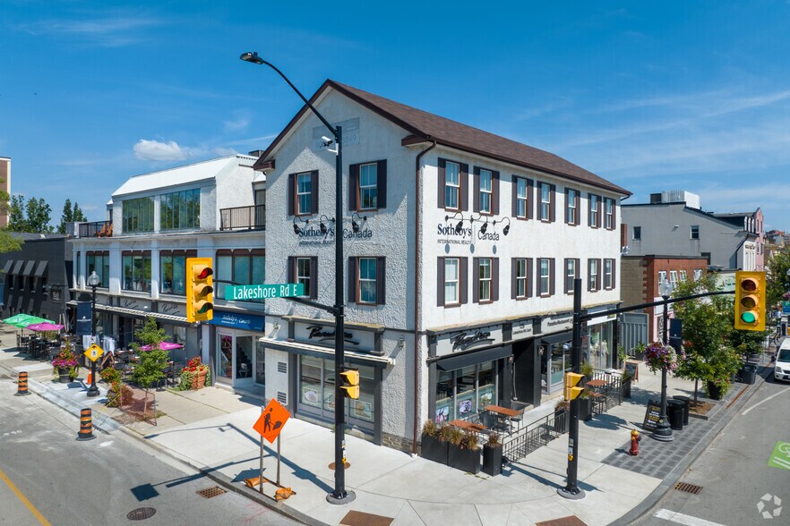 Primary Photo Of 125 Lakeshore Rd E, Oakville General Retail For Sale