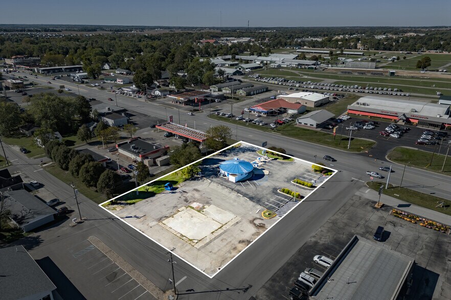 More Photos Of 351 N Morton St, Franklin Restaurant For Sale