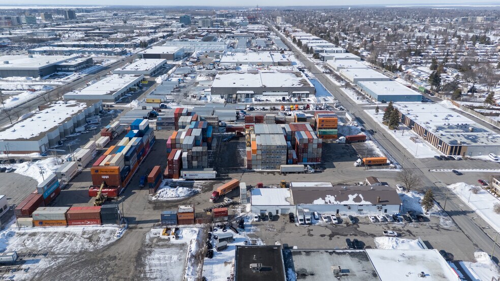 More Photos Of 124 Av Labrosse, Pointe-claire Land For Lease