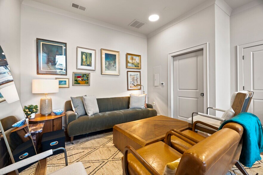 More Photos Of 408 River St, Greenville Apartments For Sale