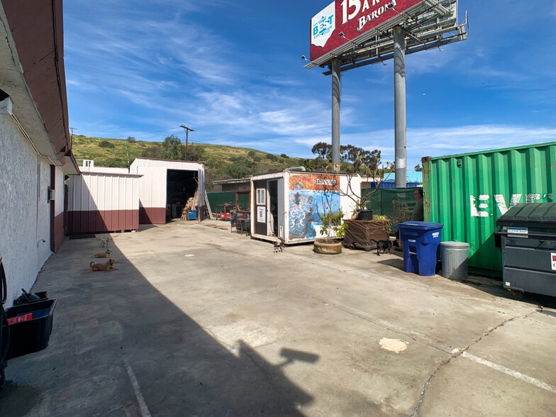 More Photos Of 6176 Federal Blvd, San Diego Service For Sale