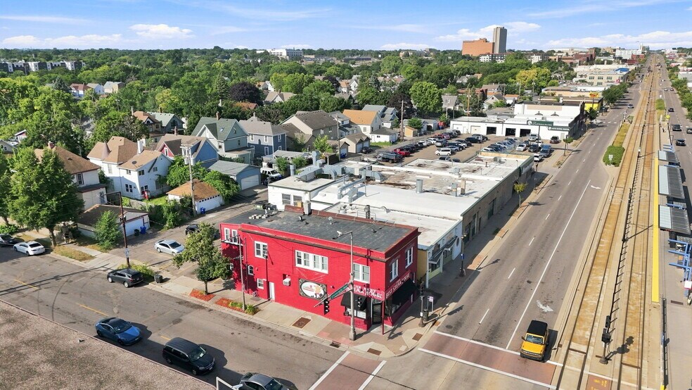 More Photos Of 860 W University Ave, Saint Paul Restaurant For Sale