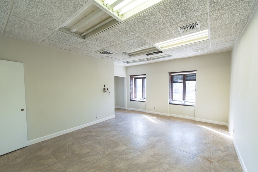 More Photos Of 3035 E Commercial Blvd, Fort Lauderdale Medical For Sale