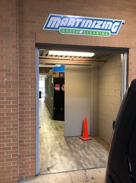 More Photos Of 1731-1749 N Elston Ave, Chicago General Retail For Lease