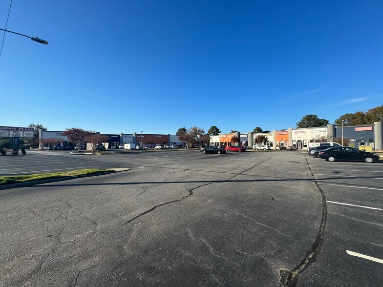 More Photos Of 3972 Holland Rd, Virginia Beach Unknown For Lease