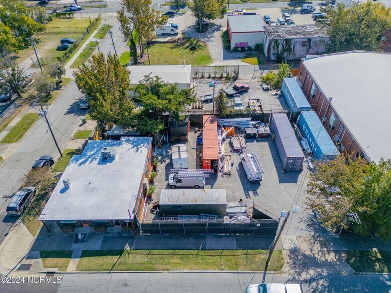 More Photos Of 1120 Princess St, Wilmington Storefront For Sale