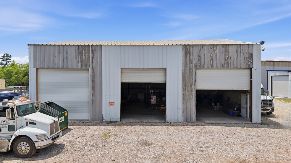 More Photos Of 10309 Pineland Rd, Houston Land For Sale