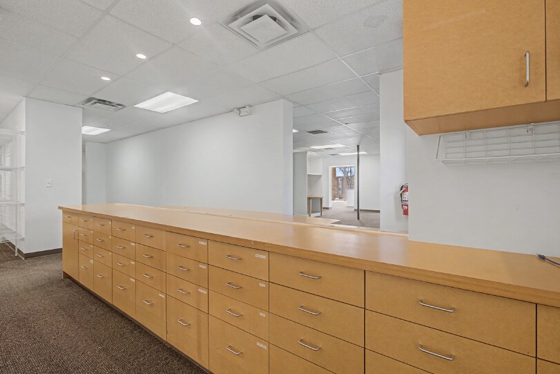 More Photos Of 280 White Bridge Pike, Nashville Freestanding For Lease