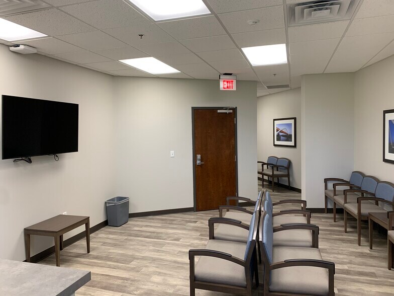 More Photos Of 5380 Hickory Hollow Pky, Antioch Medical For Lease