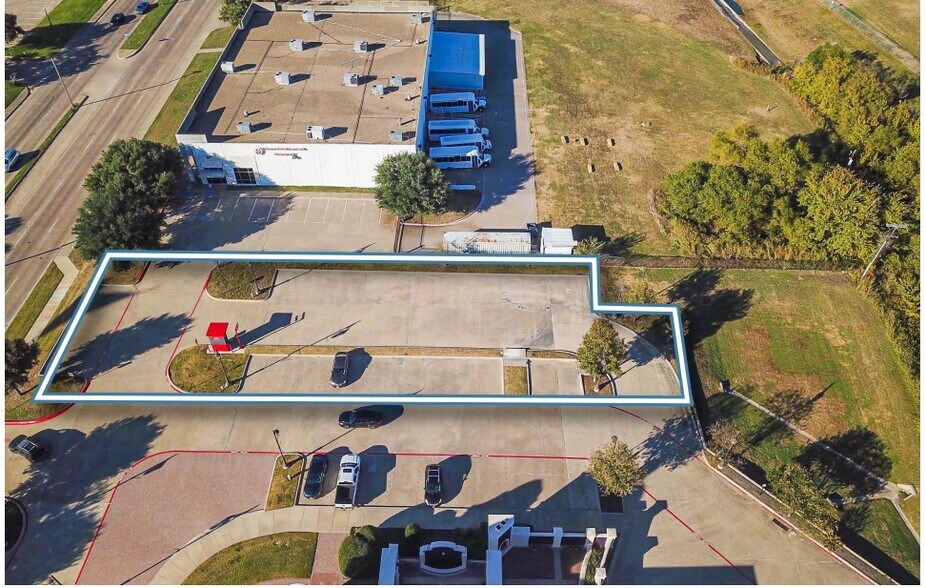 More Photos Of 2010 N Hampton Rd, DeSoto Land For Lease