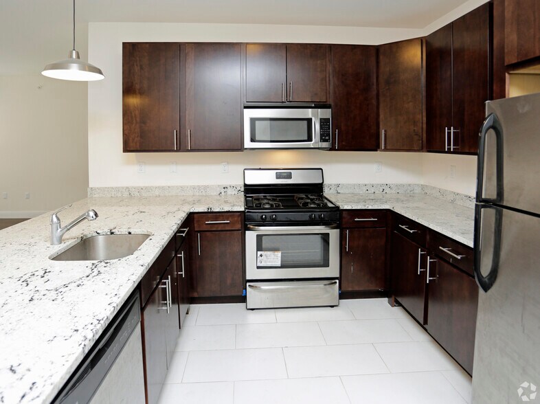 More Photos Of 120 Halsted St, East Orange Apartments For Sale