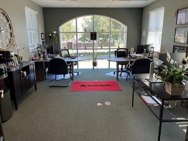 More Photos Of 1486 W 11th St, Tracy Medical For Lease