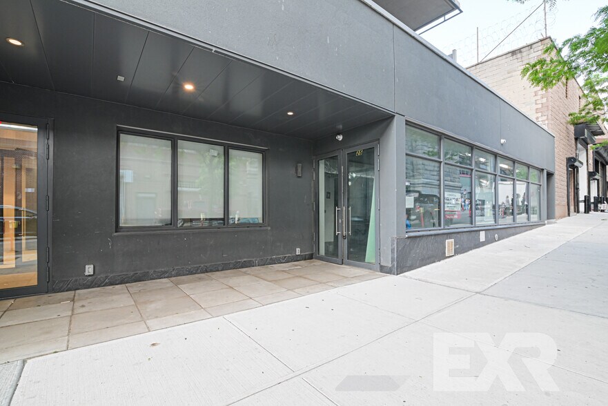 More Photos Of 349 Kent Ave, Brooklyn Apartments For Lease