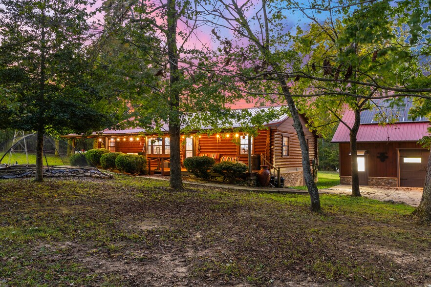 More Photos Of 228 Pattie Gap Rd, Philadelphia Apartments For Sale