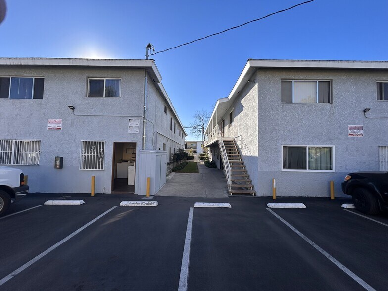 More Photos Of 1001-1005 W G St, Wilmington Apartments For Sale