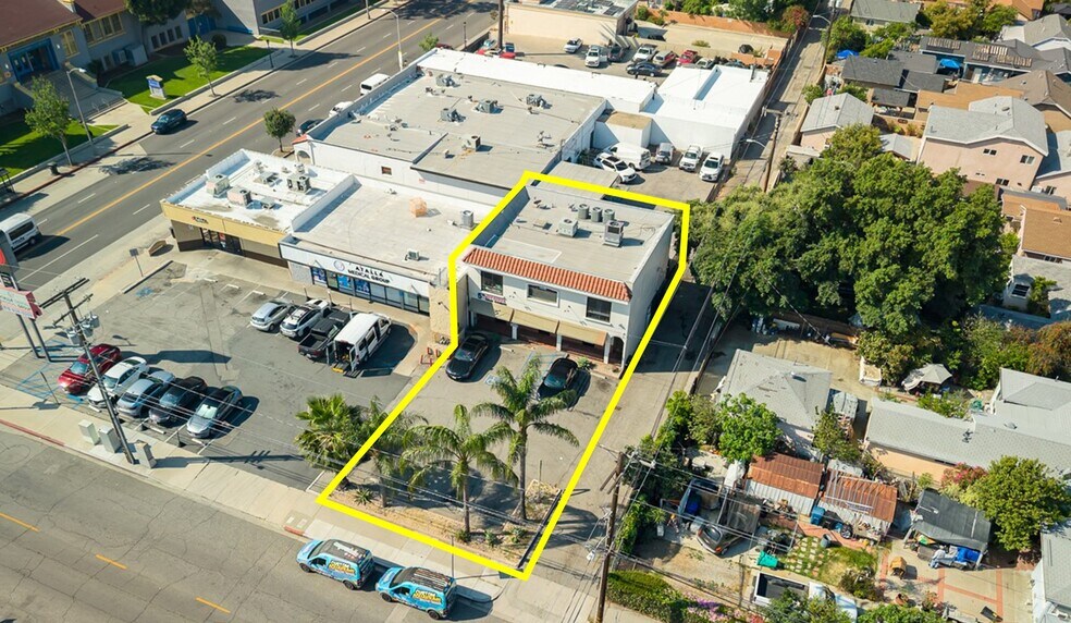 More Photos Of 1108 5th St, San Fernando Storefront Retail Office For Sale