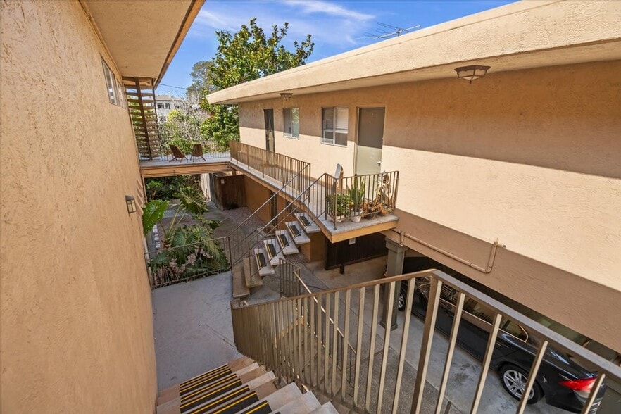 More Photos Of 1430 Josephine St, Berkeley Apartments For Sale