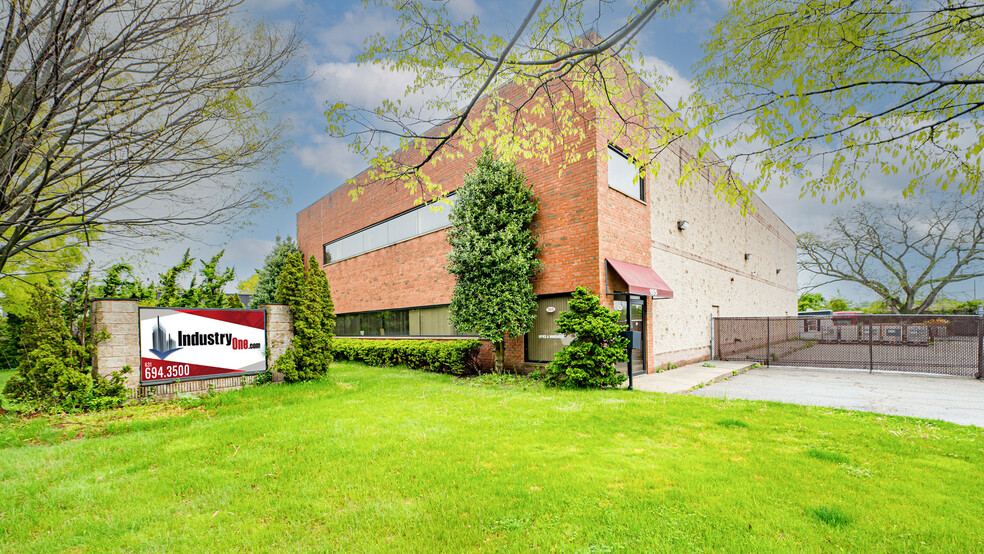 Primary Photo Of 185 Route 109, West Babylon Warehouse For Sale