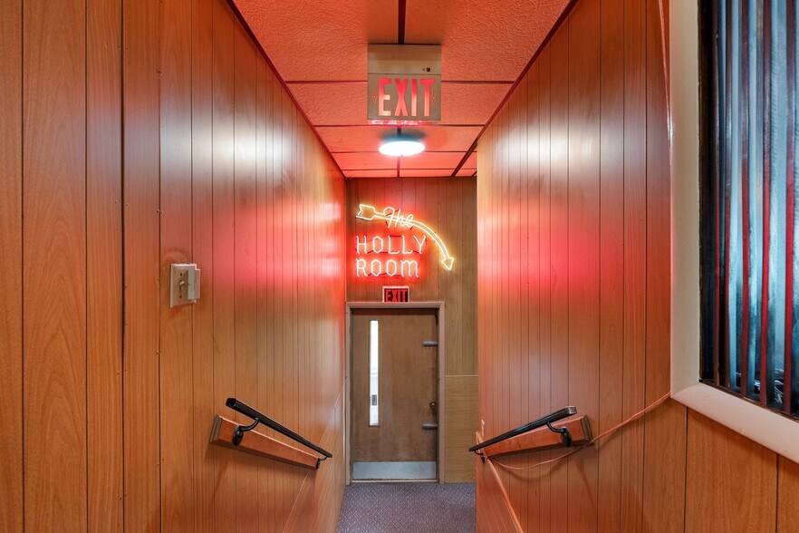 More Photos Of W11466 US Hwy 8, Dunbar Restaurant For Sale