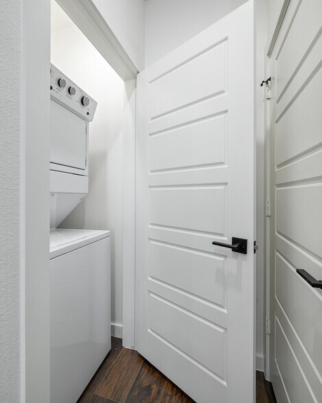 More Photos Of 800 S Welch St, Denton Apartments For Sale