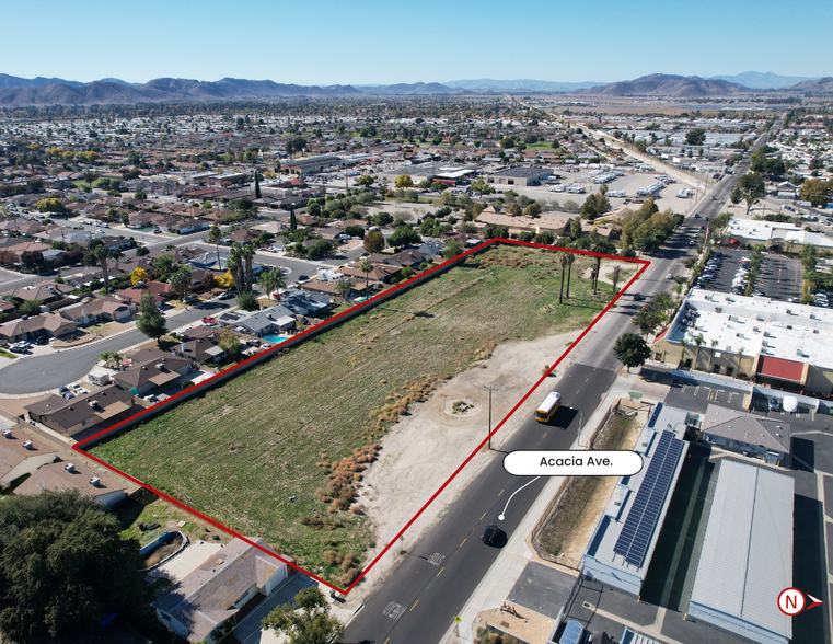 Primary Photo Of W Acacia Ave @ btwn Palm & Gilbert, Hemet Land For Sale