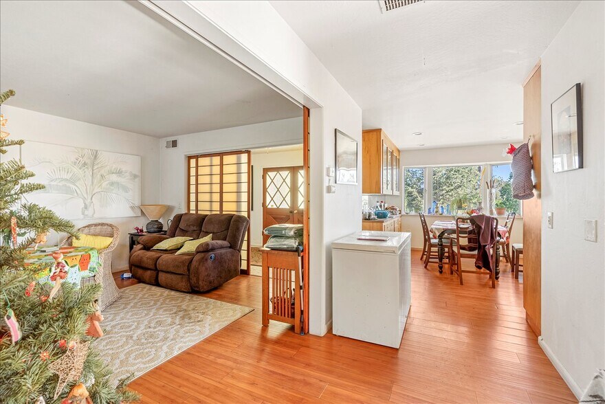 More Photos Of 371 Calabasas Rd, Watsonville Land For Sale