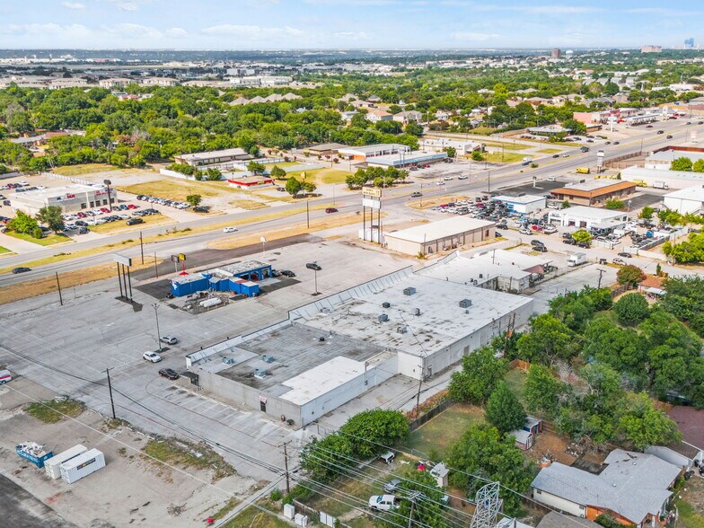 More Photos Of 8309-8325 Camp Bowie W Blvd, Fort Worth Unknown For Lease