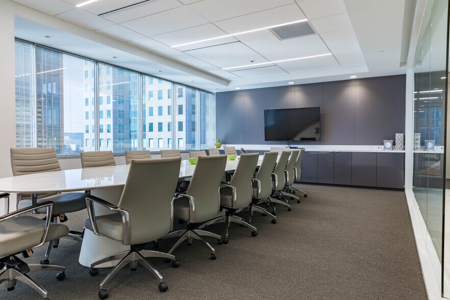 More Photos Of 505 20th St N, Birmingham Office For Lease