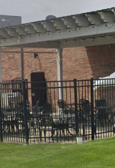 More Photos Of 10685 Randolph St, Winfield Restaurant For Sale