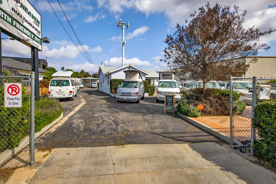 More Photos Of 31650 Dunlap Blvd, Yucaipa Office For Sale