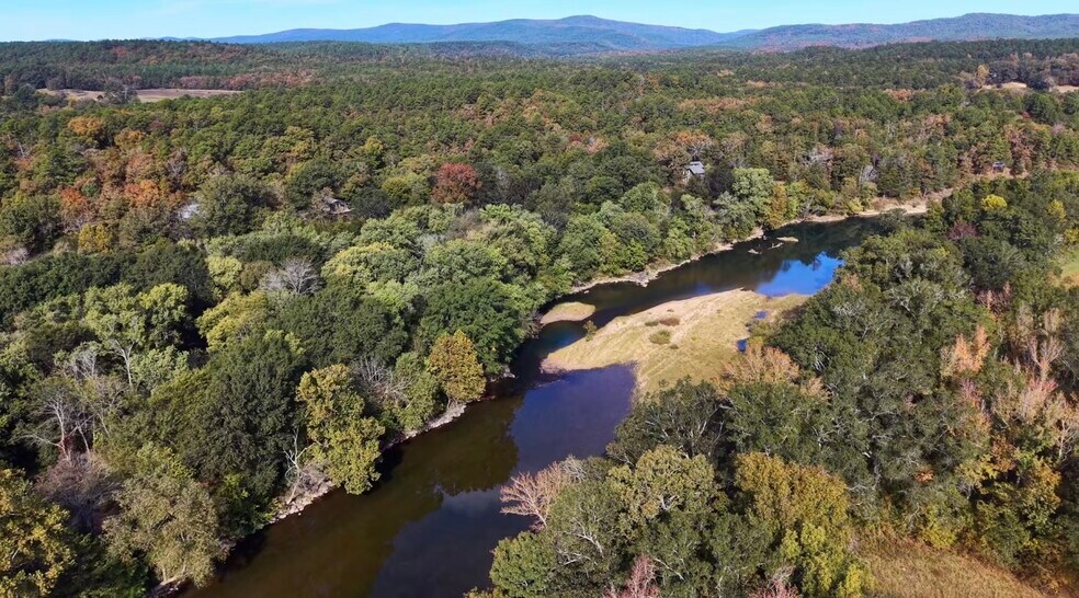 Primary Photo Of 122 Ouachita River Haven Rd, Pencil Bluff Hotel For Sale