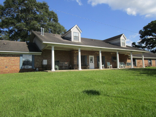 Primary Photo Of 370 Roy Beall Dr, Luverne Healthcare For Sale